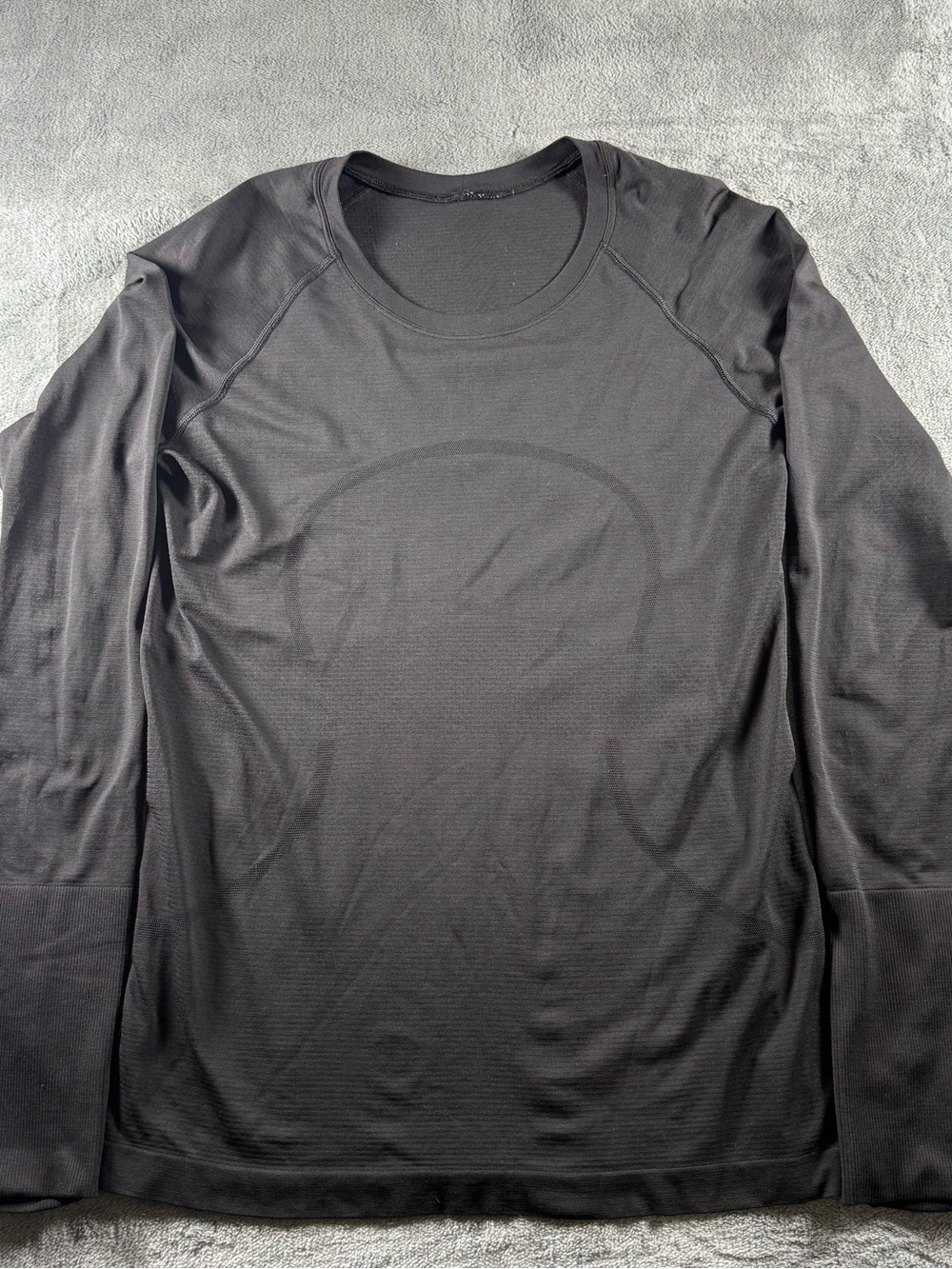 Authentic Lululemon Swiftly Tech 2.0 Long Sleeve Black Womenās 10 Athletic Shirt
